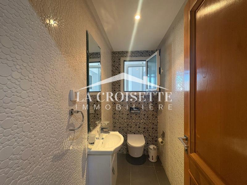 Appartement S+3 meublé à La Soukra 